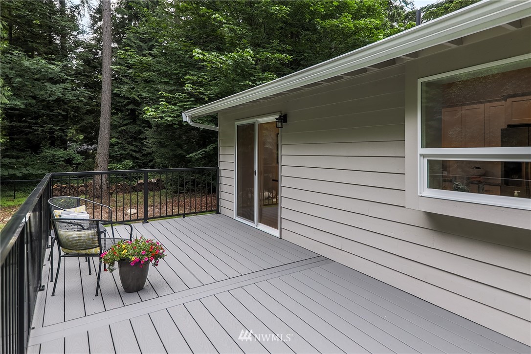 22421 53rd Avenue Southeast Bothell, WA 98021 - Photo 14 of 31