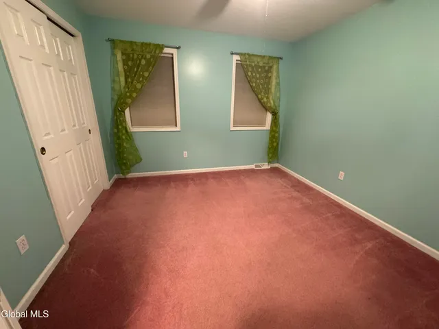 $499,999 | 3 Buttercup Court, Waterford, NY 12188