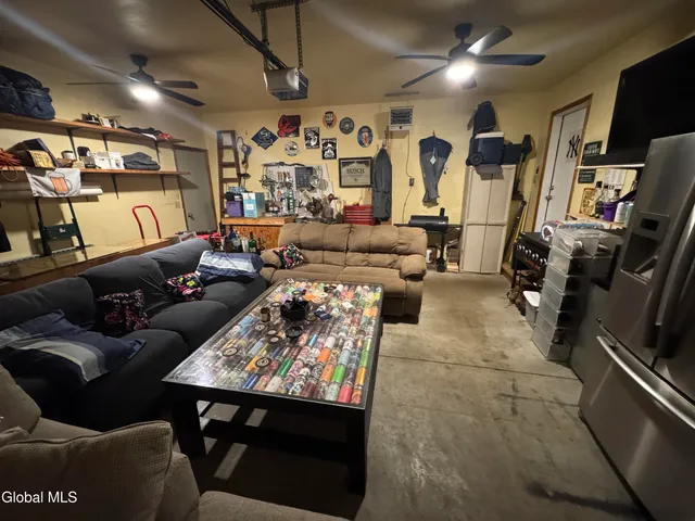 $499,999 | 3 Buttercup Court, Waterford, NY 12188