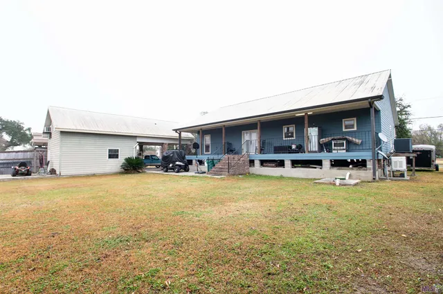 $265,000 | 347 Le Village Drive, Larose, LA 70373