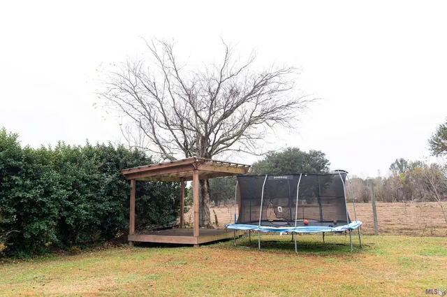 $265,000 | 347 Le Village Drive, Larose, LA 70373