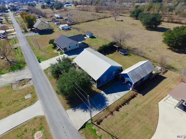 $265,000 | 347 Le Village Drive, Larose, LA 70373