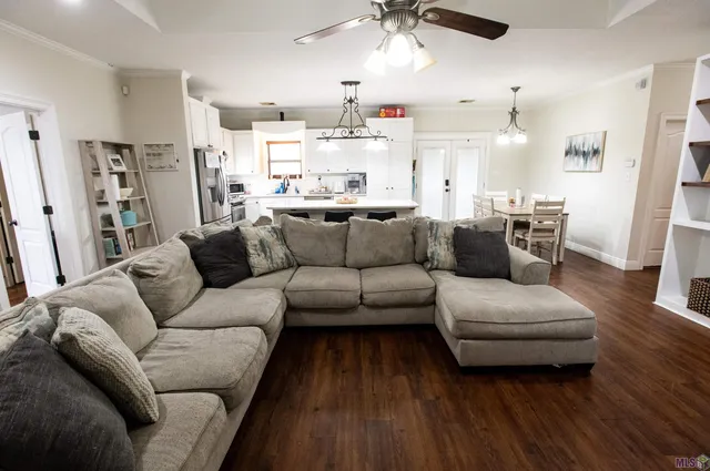 $265,000 | 347 Le Village Drive, Larose, LA 70373