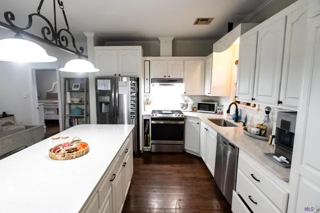 $265,000 | 347 Le Village Drive, Larose, LA 70373