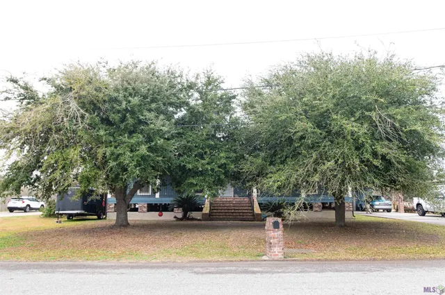 $265,000 | 347 Le Village Drive, Larose, LA 70373