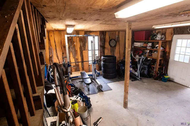 $265,000 | 347 Le Village Drive, Larose, LA 70373