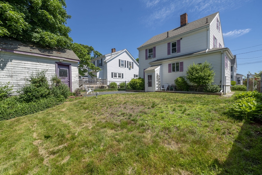 40 Carter Road Lynn, MA 01904 - Photo 6 of 33
