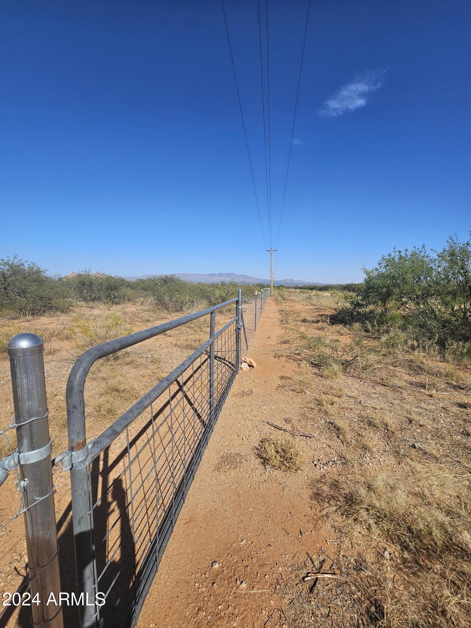 7.27 East Three Canyons Road, Unit G Hereford, AZ 85615 - Photo 4 of 12 20241001_145754