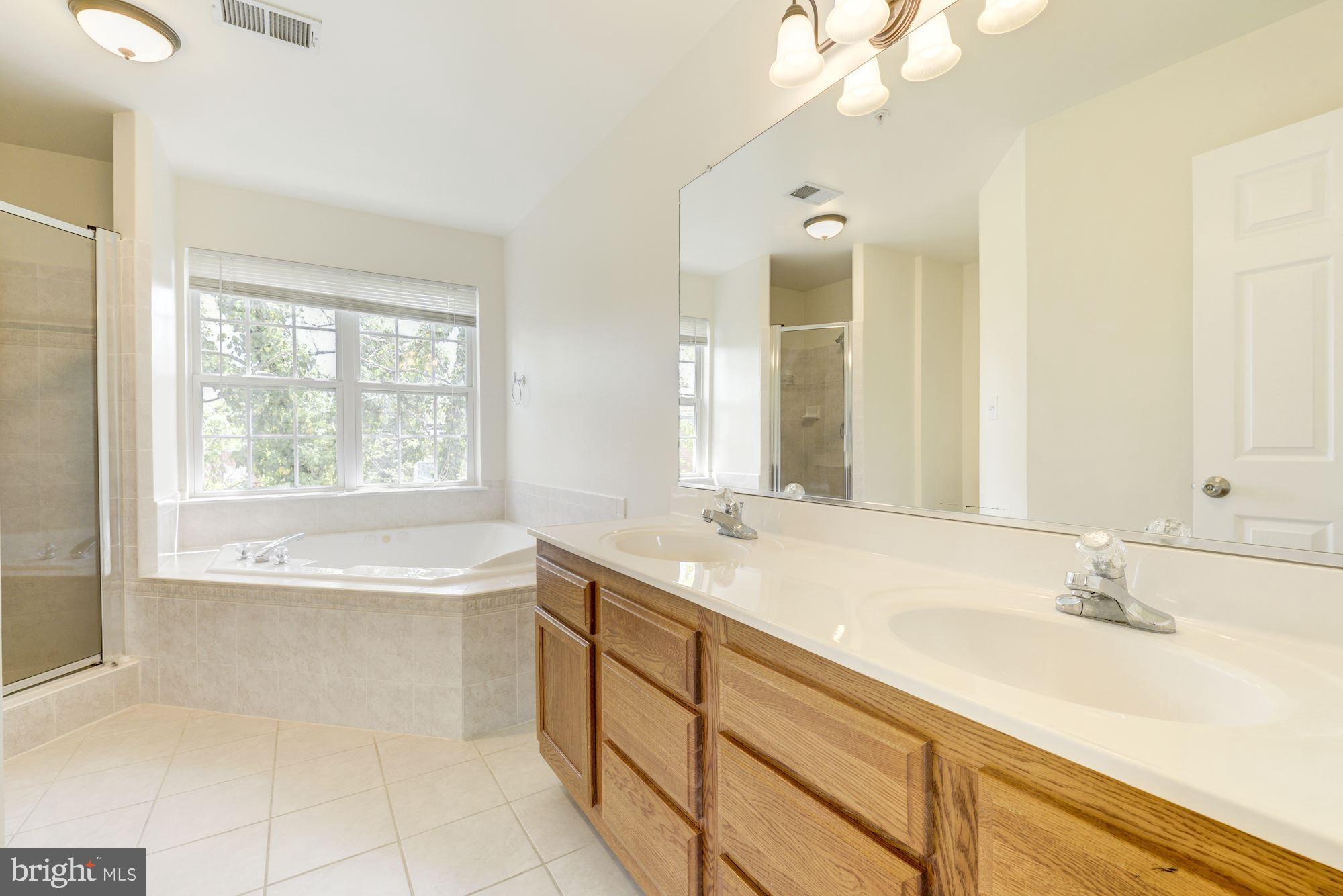 3322 Oxon Run Road Southeast Washington, DC 20032 - Photo 25 of 45 Master Bathroom