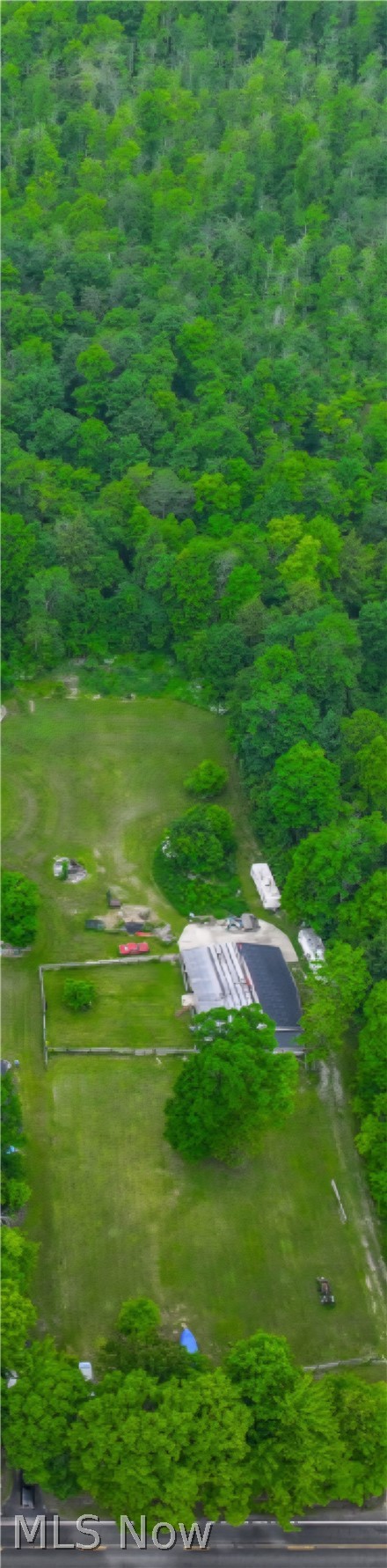 7250 Brakeman Road Painesville, OH 44077 - Photo 4 of 17