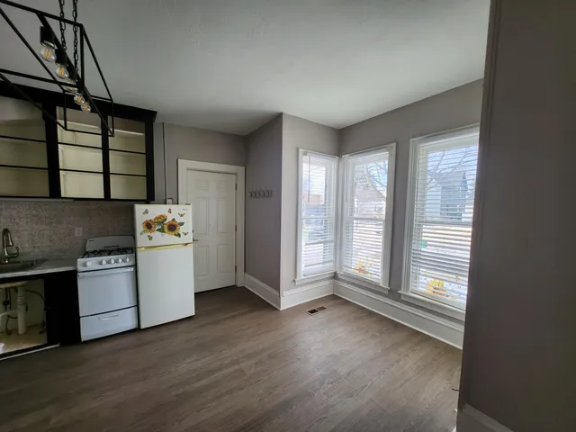 $850,000 | 624 Michigan Street, Petoskey, MI 49770