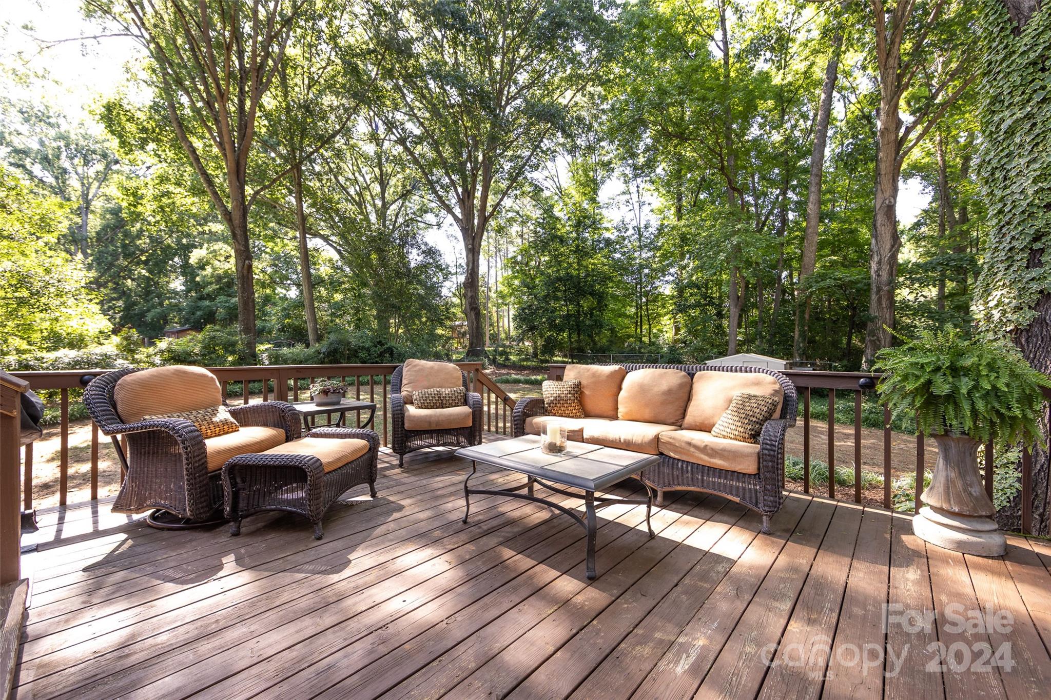 439 Boyce Road Charlotte, NC 28211 - Photo 45 of 47 a terrace view with sitting space