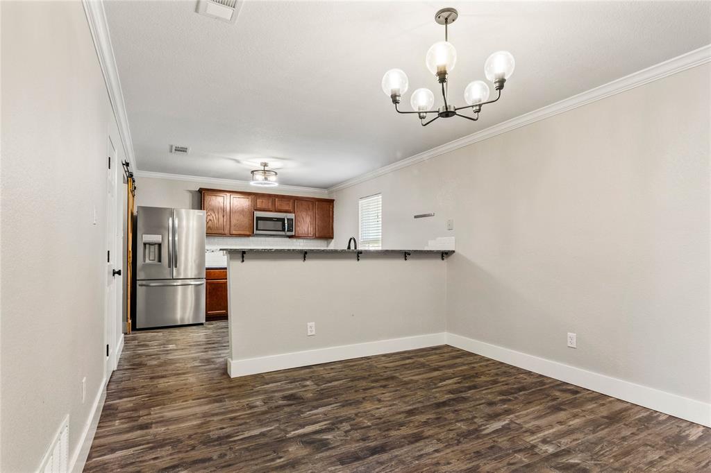 2040 Comal Street Waco, TX 76708 - Photo 7 of 39