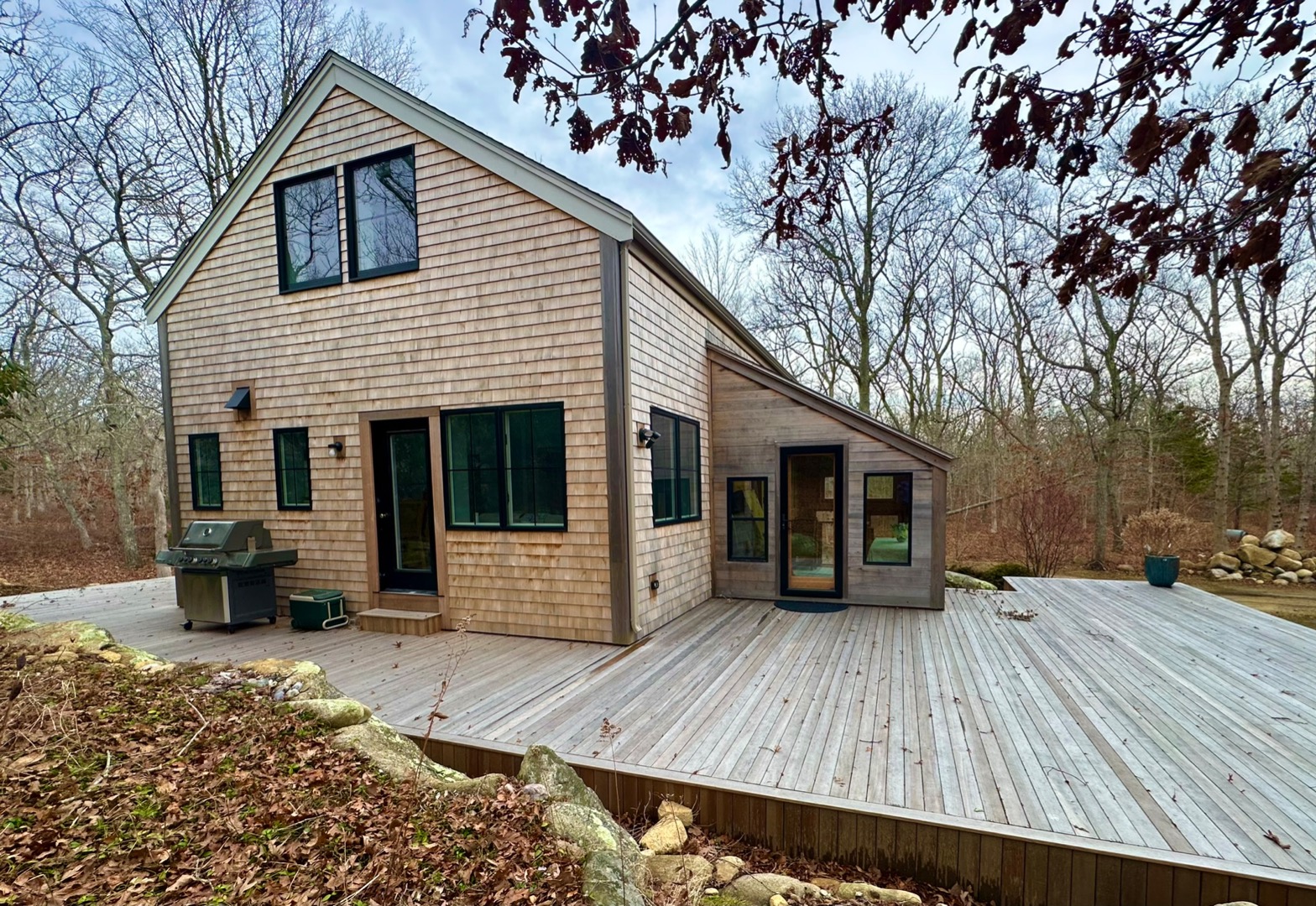 2 Great Rock Road Oak Bluffs, MA 02557 - Photo 6 of 44