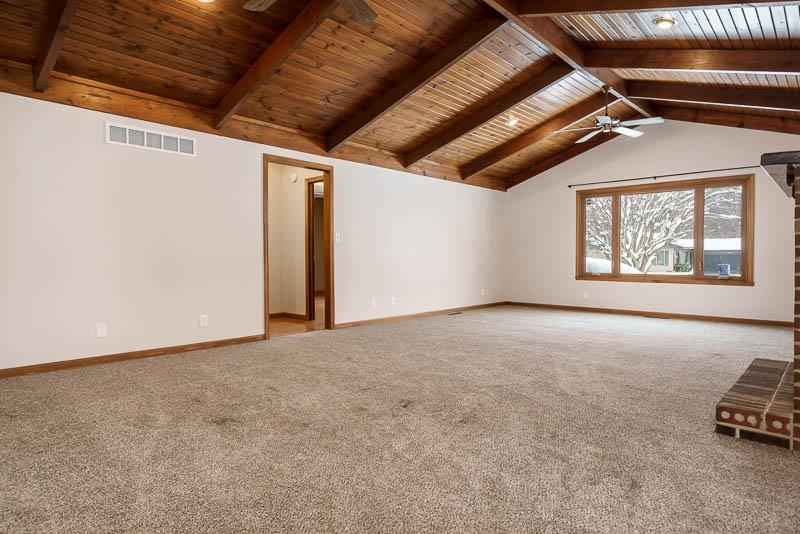 10077 Jesters Row Roscoe, IL 61073 - Photo 10 of 61