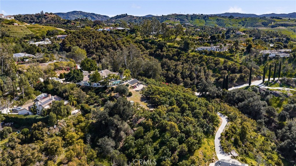 2465 Via Oeste Drive Fallbrook, CA 92028 - Photo 40 of 44