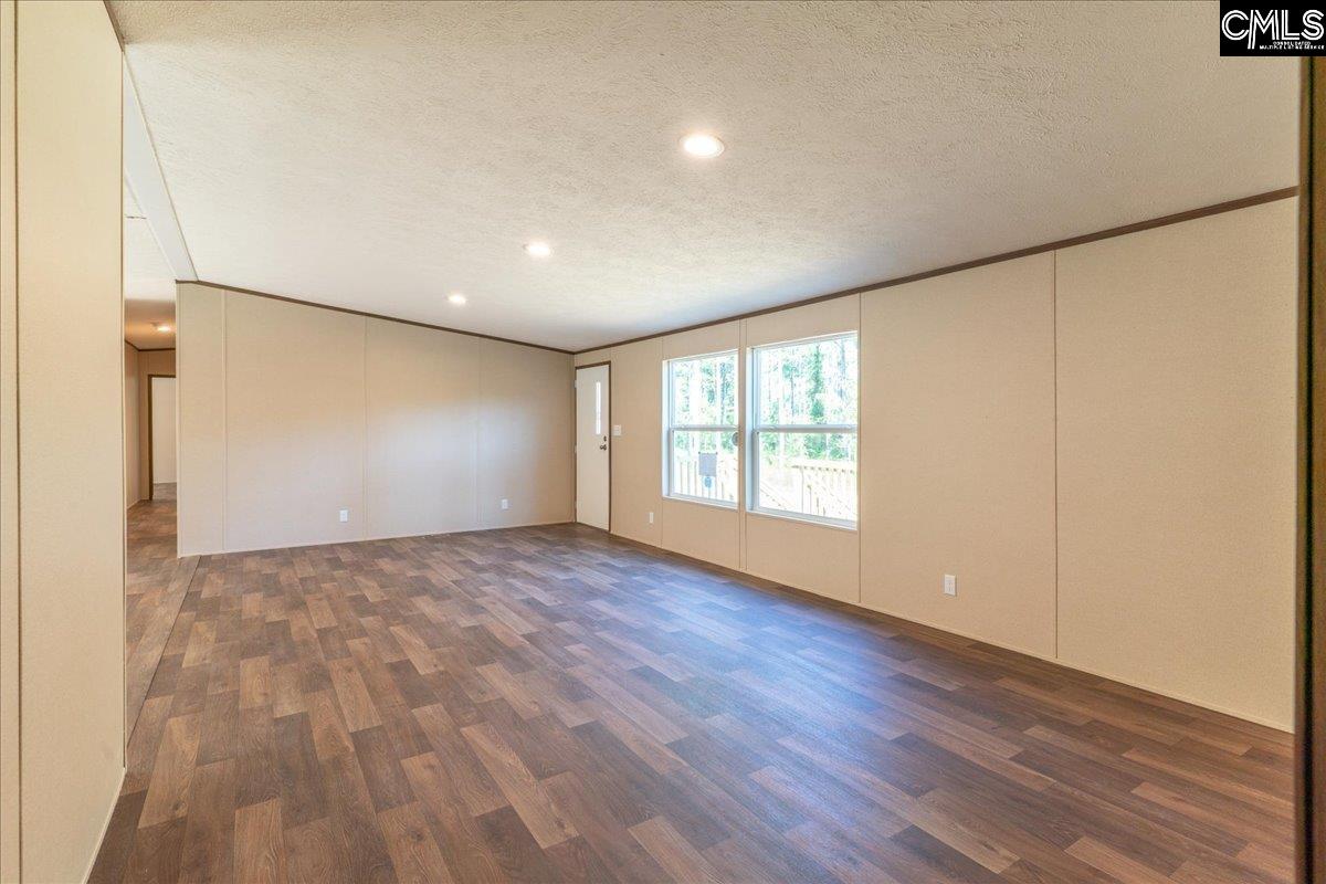 770 White Pond Road Williston, SC 29853 - Photo 10 of 27