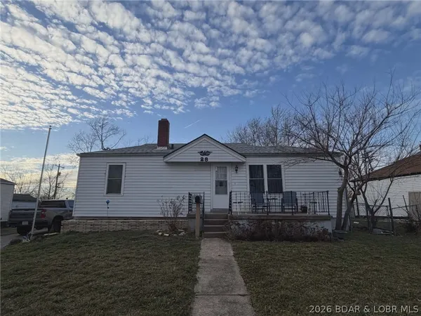 $158,900 | 28 Greenwood Drive, Lebanon, MO 65536
