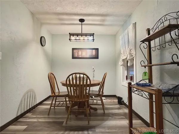 $158,900 | 28 Greenwood Drive, Lebanon, MO 65536