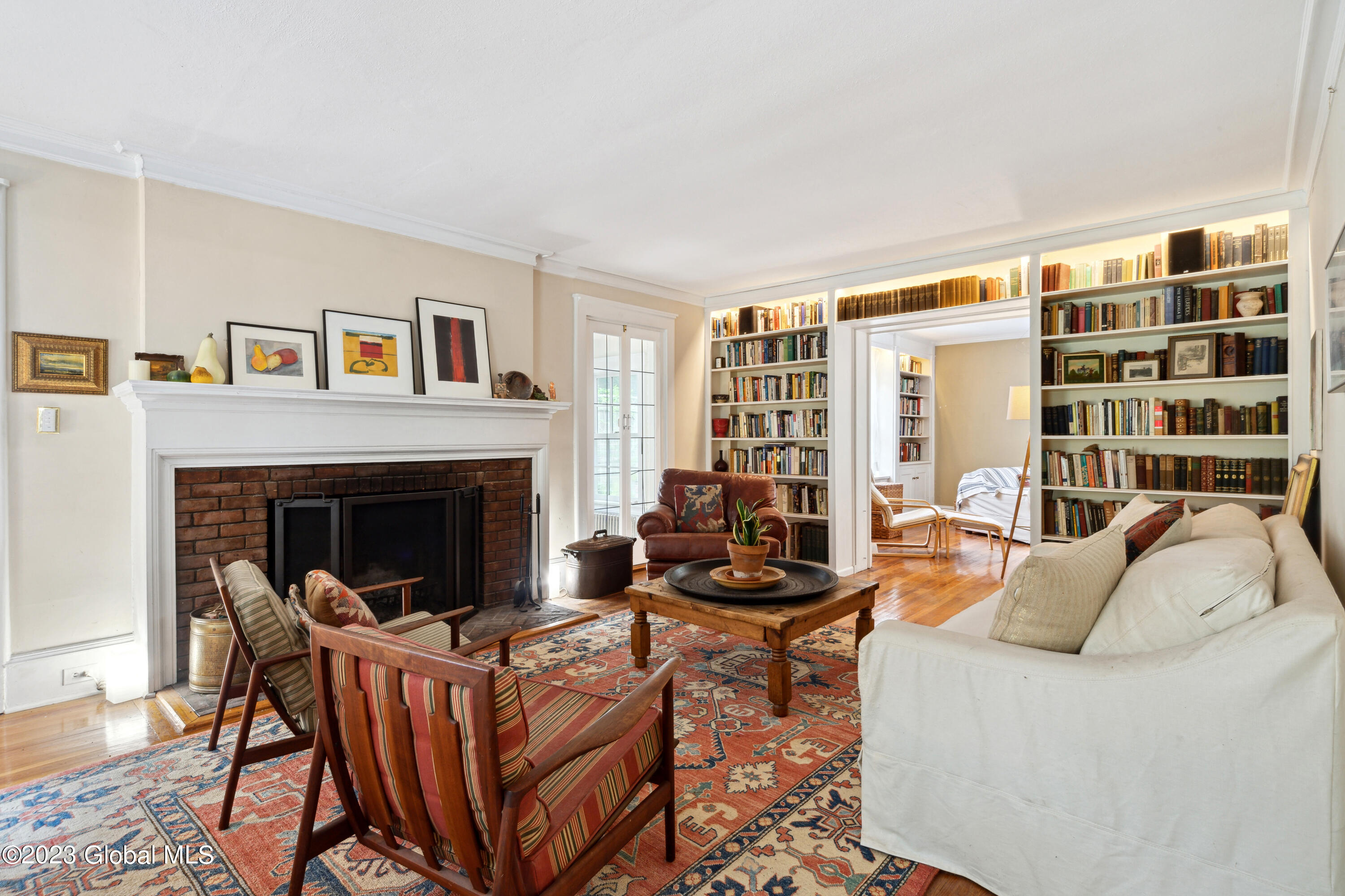 5 Westover Road Troy, NY 12180 - Photo 5 of 31 VC_AM_072423_0157