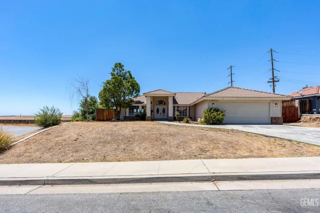 $494,999 | Undisclosed Address, Bakersfield, CA 93306