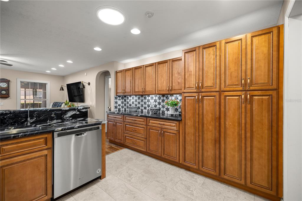 8045 Southwest 78th Terrace Road Ocala, FL 34476 - Photo 13 of 48