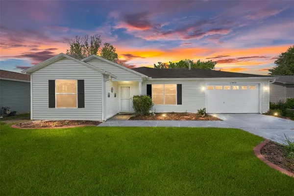 $275,000 | 17870 Southeast 92nd Amory Avenue, The Villages, FL 32162