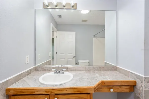 $275,000 | 17870 Southeast 92nd Amory Avenue, The Villages, FL 32162