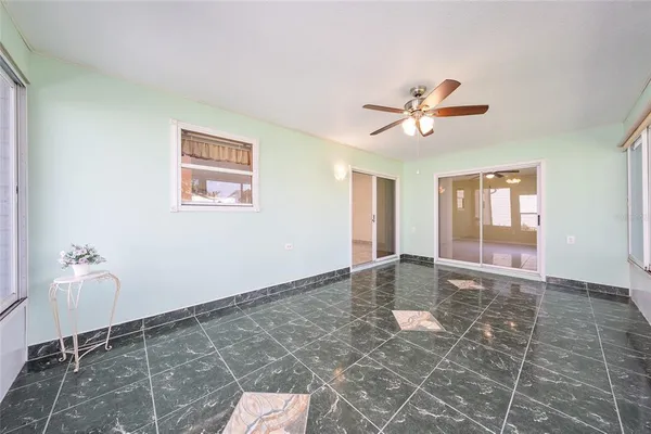 $275,000 | 17870 Southeast 92nd Amory Avenue, The Villages, FL 32162