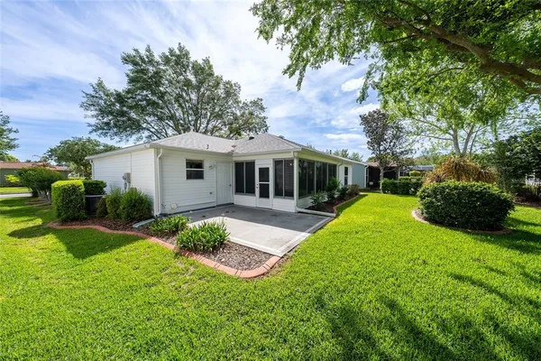 $275,000 | 17870 Southeast 92nd Amory Avenue, The Villages, FL 32162