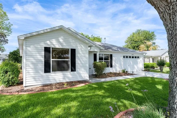 $275,000 | 17870 Southeast 92nd Amory Avenue, The Villages, FL 32162