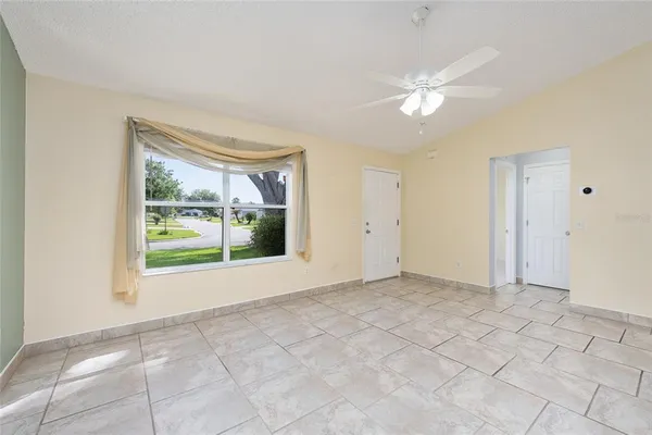 $275,000 | 17870 Southeast 92nd Amory Avenue, The Villages, FL 32162