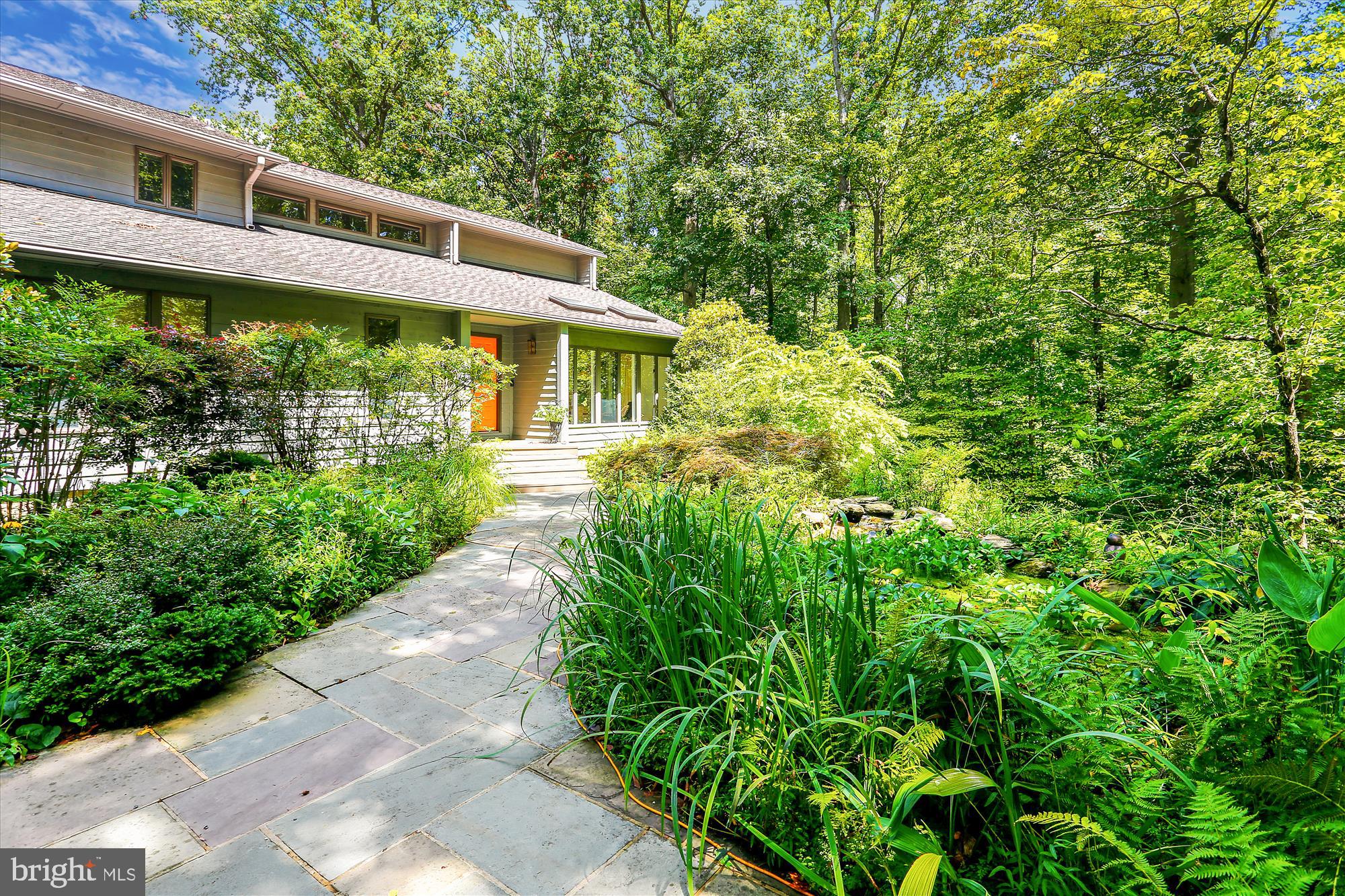 1716 Woodlore Road Annapolis, MD 21401 - Photo 2 of 81 Gallery Image 2