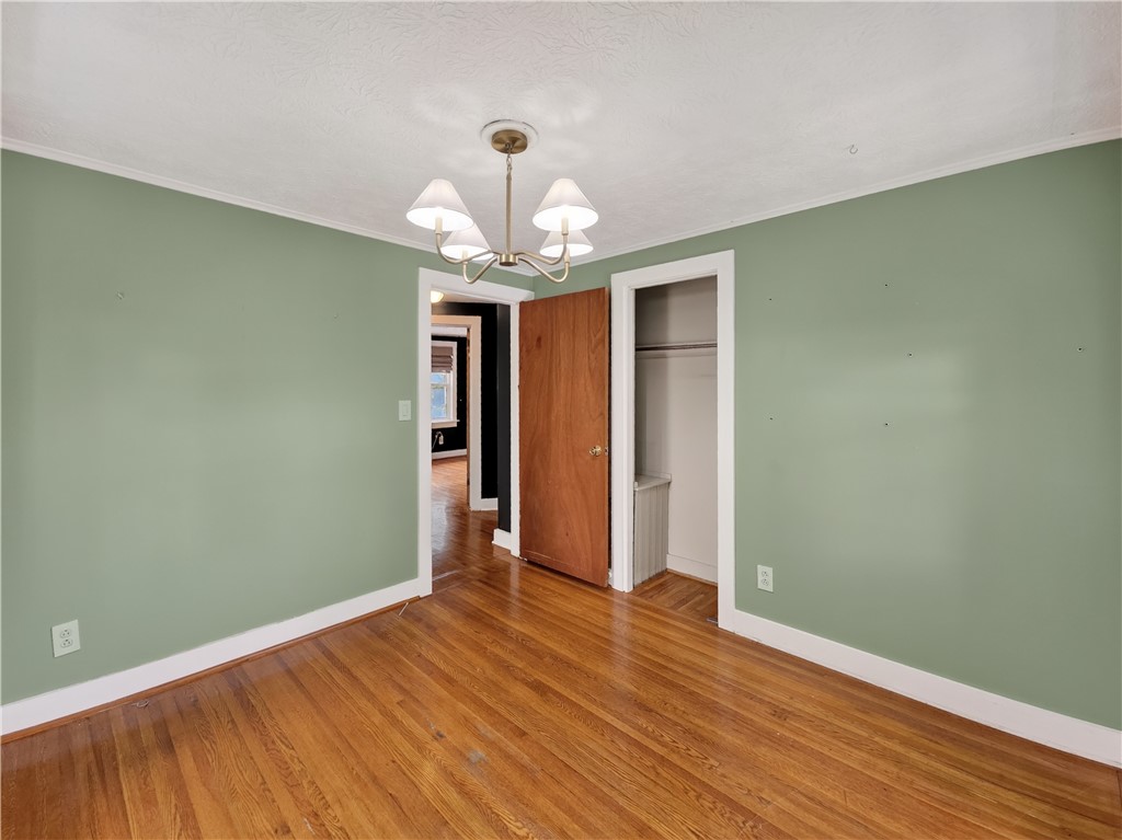 140 Irvington Road Rochester, NY 14620 - Photo 26 of 36 Secondary Bedroom