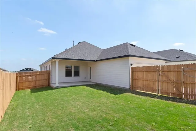 $379,900 | 717 Paddock Lane, Georgetown, TX 78626