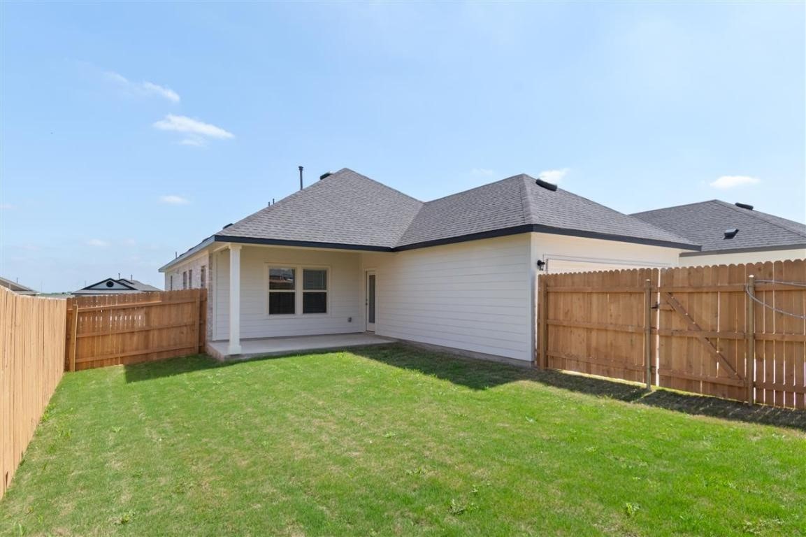 717 Paddock Lane Georgetown, TX 78626 - Photo 32 of 34
