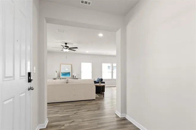 $379,900 | 717 Paddock Lane, Georgetown, TX 78626