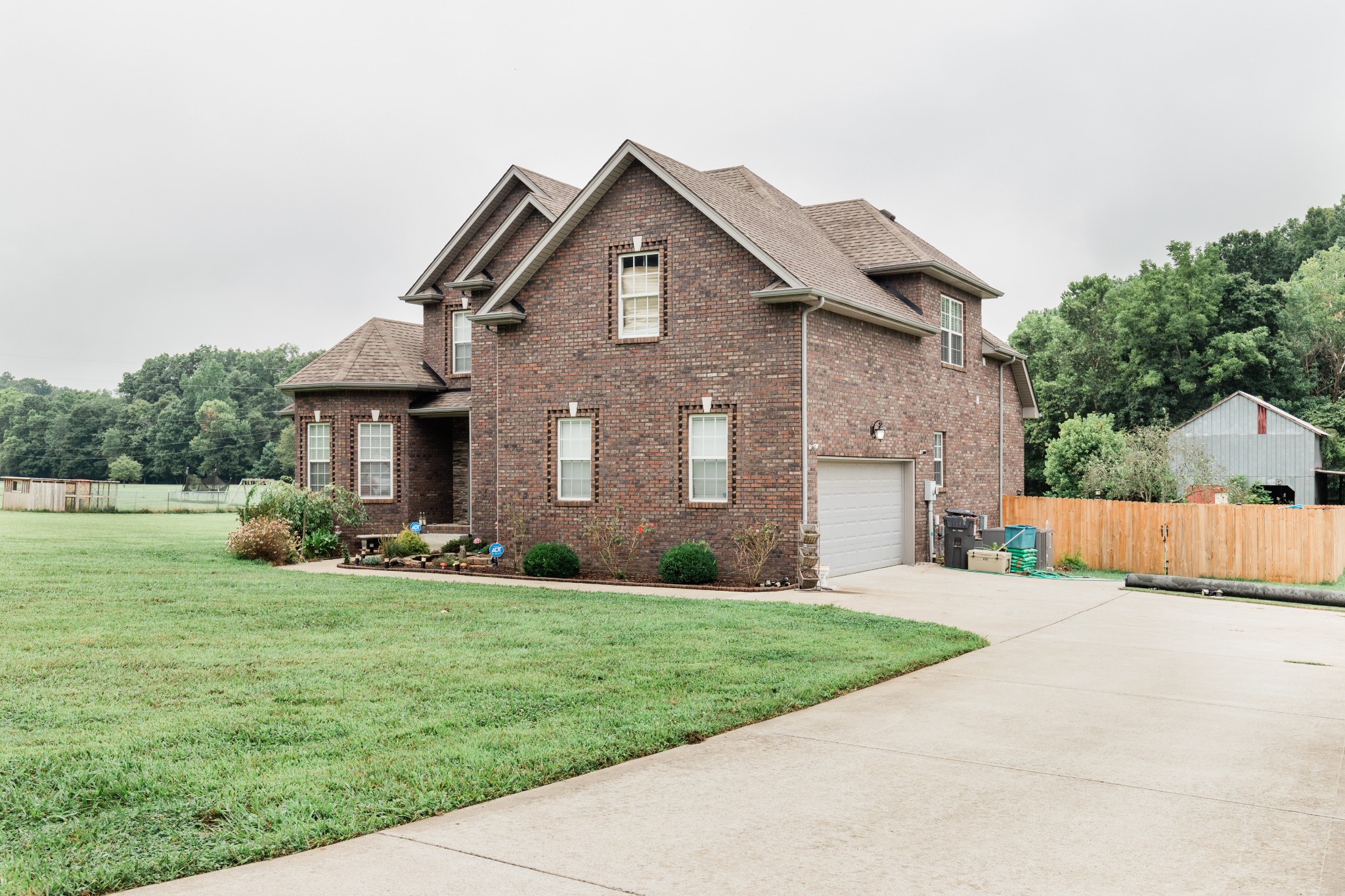 4981 Louise Creek Road Cunningham, TN 37052 - Photo 3 of 29 Gallery Image 3