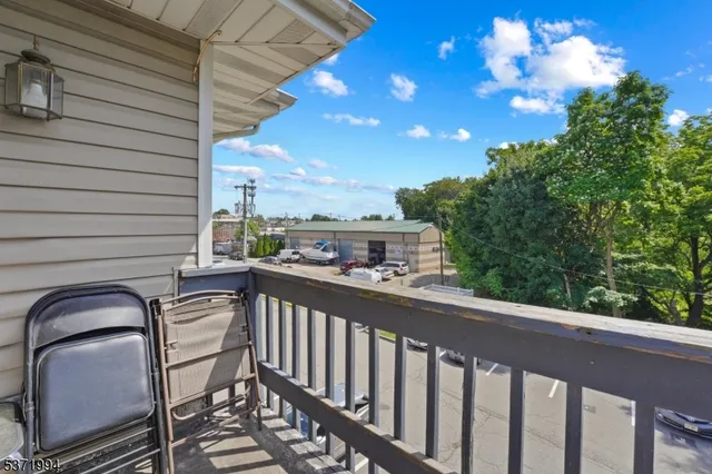 $2,450 | 235 Dakota Street, Paterson, NJ 07503