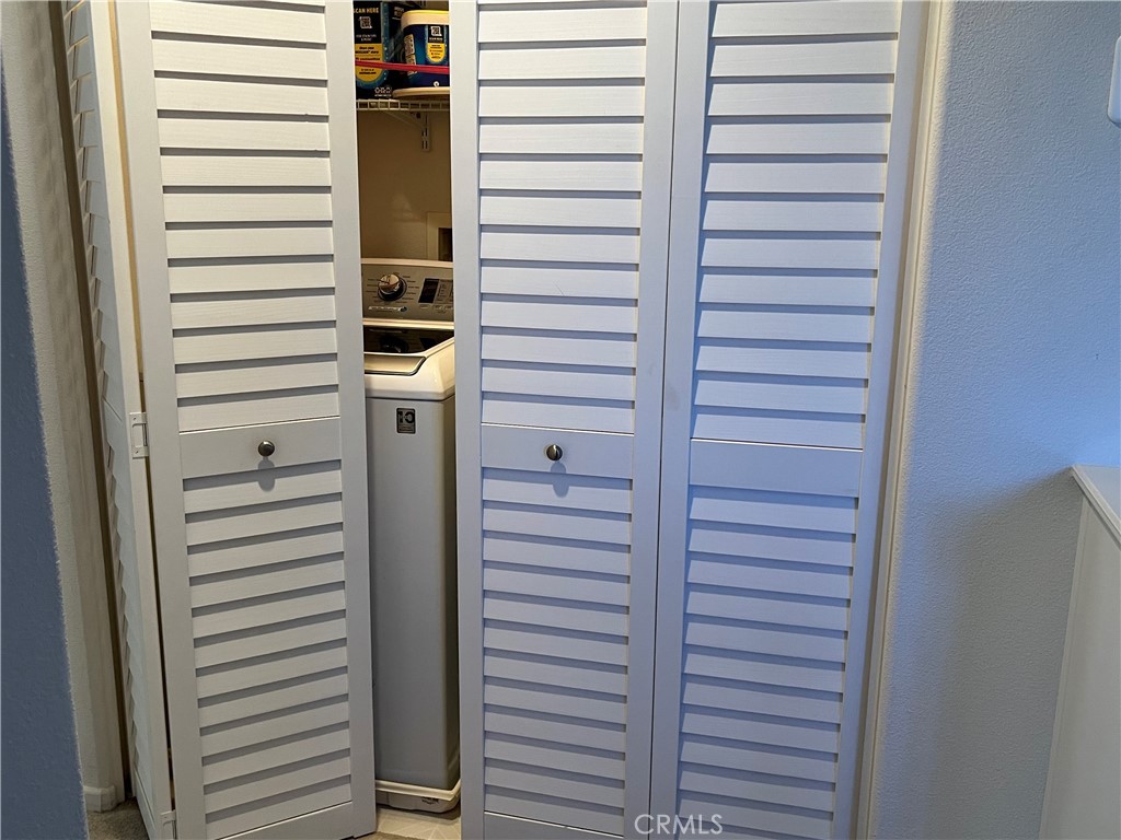 1483 Albillo Loop Perris, CA 92571 - Photo 24 of 46 a view of bathroom with shower
