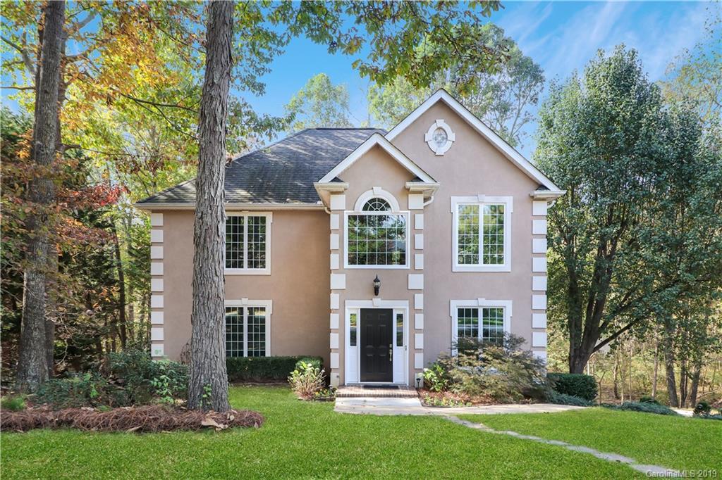 1654 Caille Court Fort Mill, SC 29708 - Photo 1 of 24 Gallery Image 1