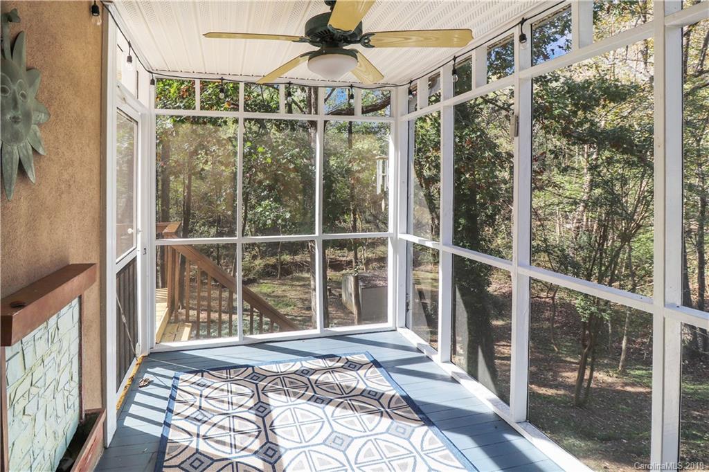 1654 Caille Court Fort Mill, SC 29708 - Photo 2 of 24 Gallery Image 2