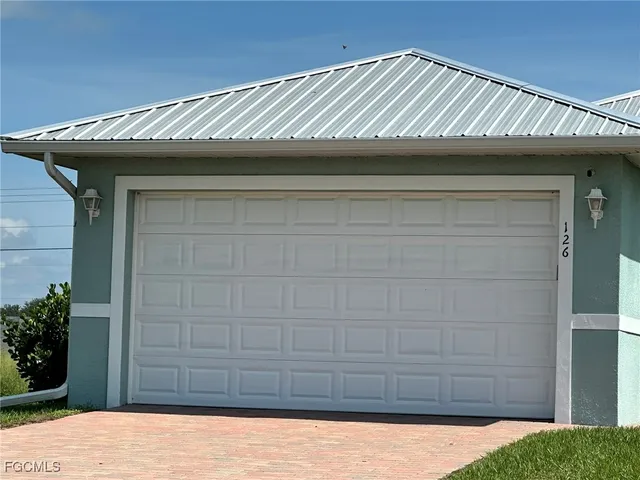$2,195 | 126 Plantation Drive, LaBelle, FL 33935
