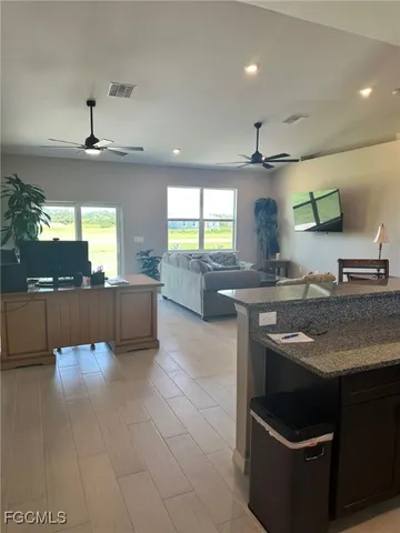 $2,195 | 126 Plantation Drive, LaBelle, FL 33935