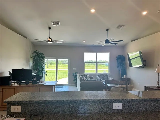 $2,195 | 126 Plantation Drive, LaBelle, FL 33935