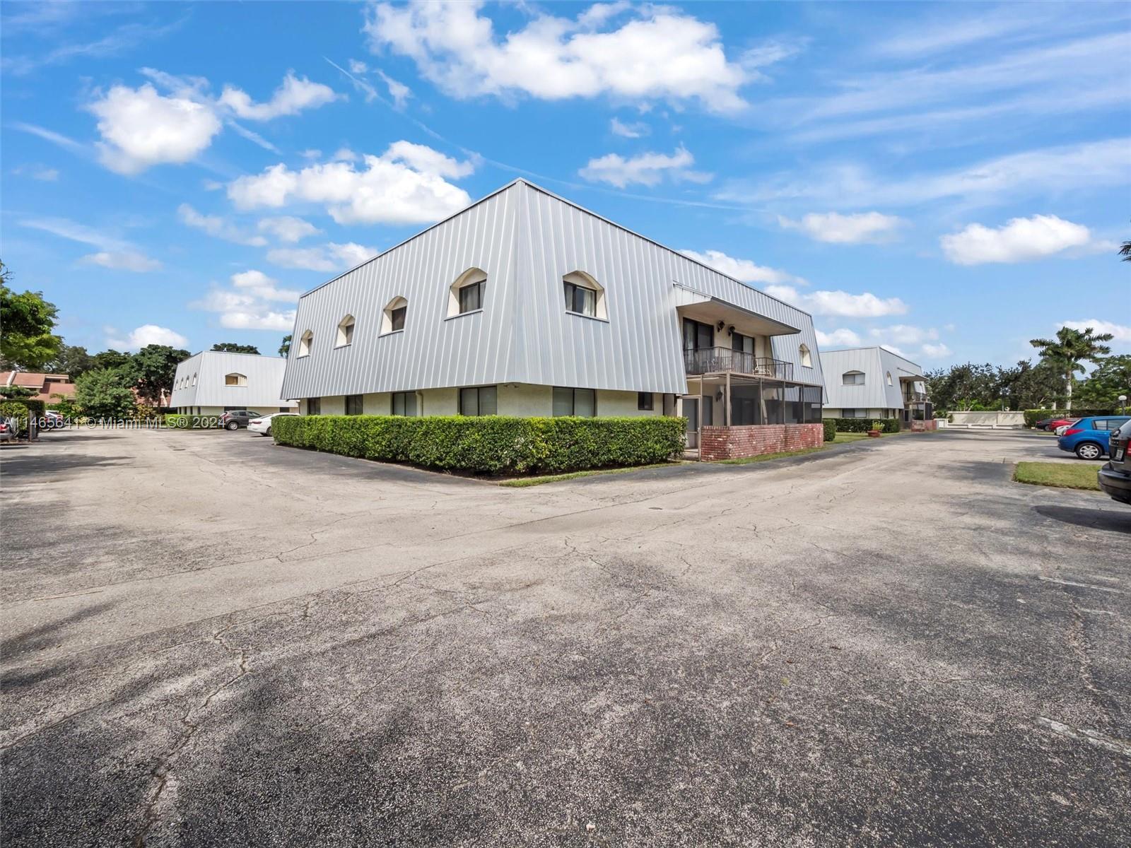 825 Northwest 13th Street, Unit 2160 Boca Raton, FL 33486 - Photo 16 of 17 Gallery Image 16