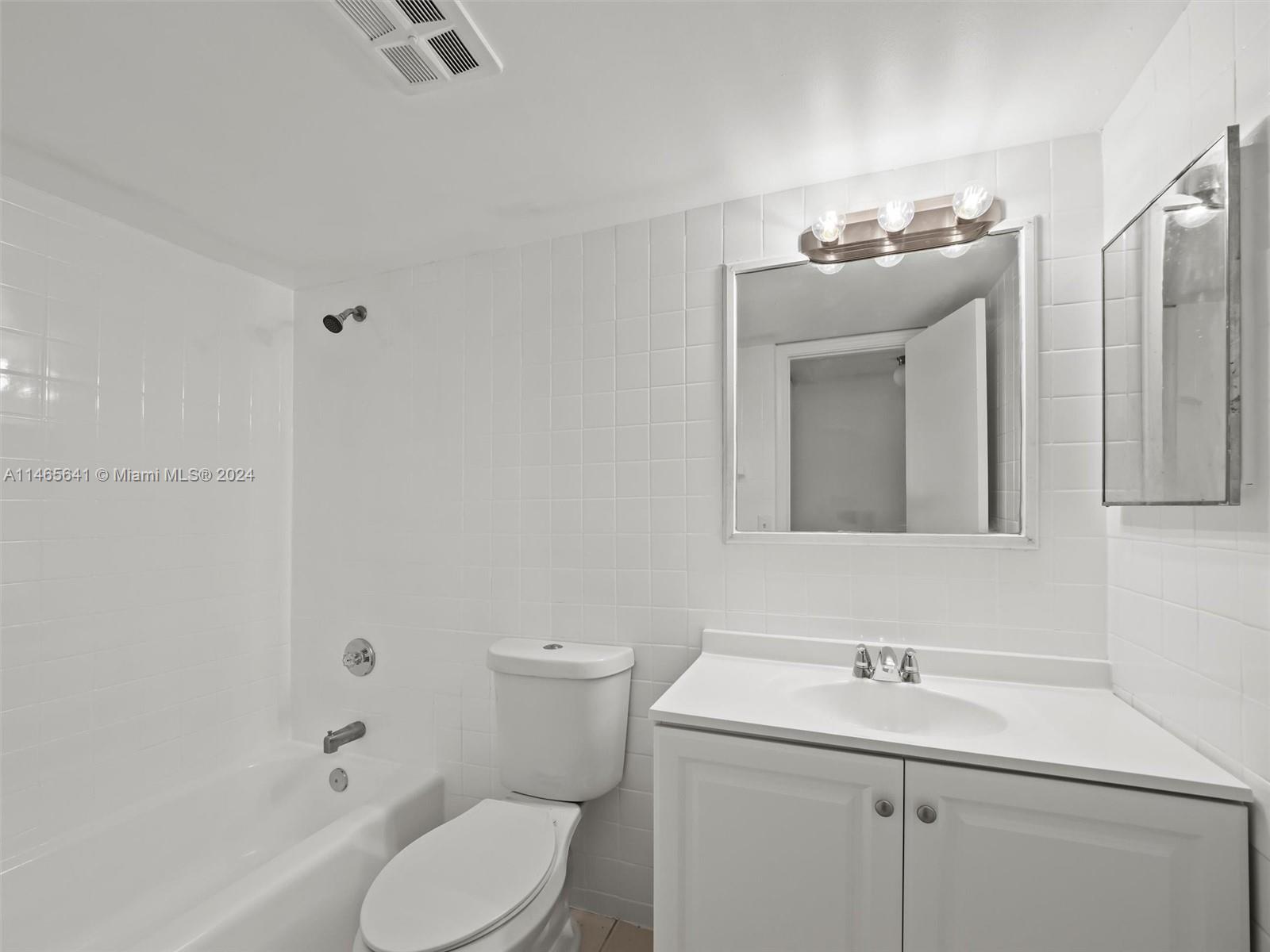 825 Northwest 13th Street, Unit 2160 Boca Raton, FL 33486 - Photo 10 of 17 Gallery Image 10
