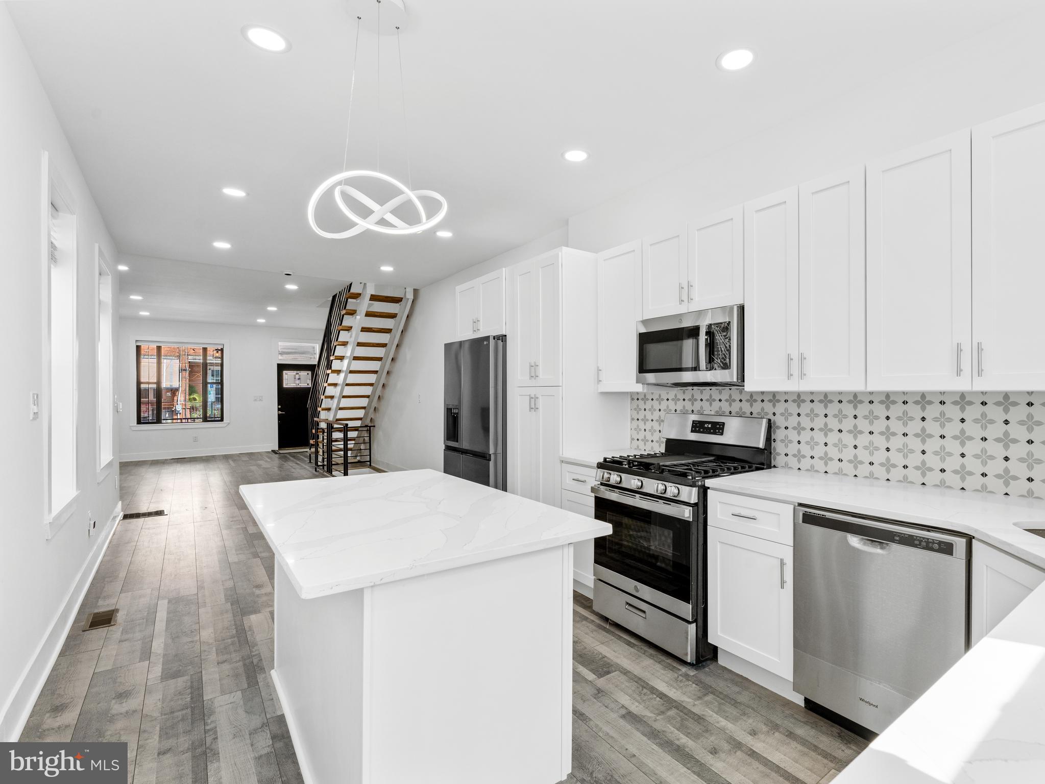 2238 South 17th Street Philadelphia, PA 19145 - Photo 5 of 24