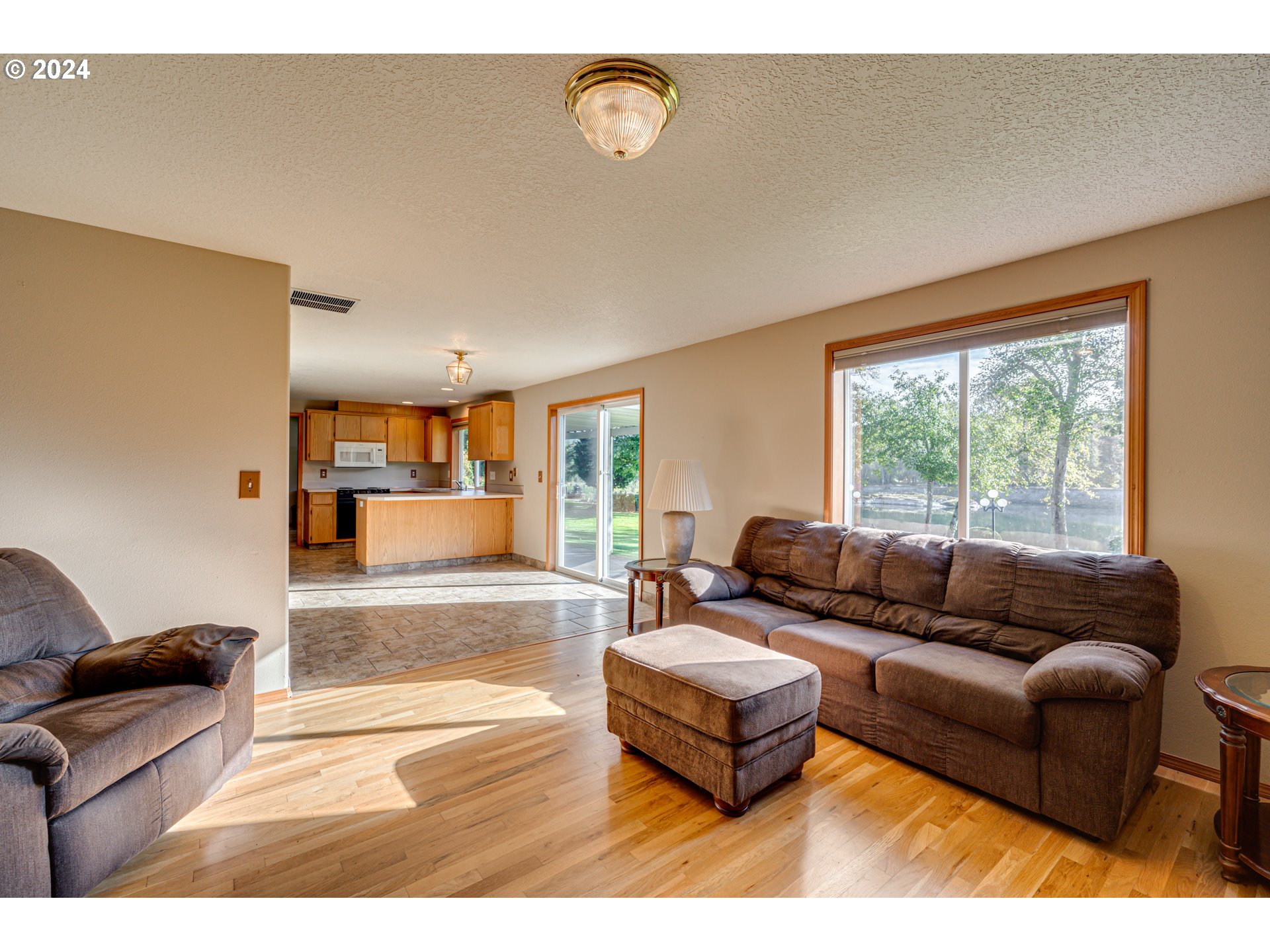 109 Brothers Road Woodland, WA 98674 - Photo 5 of 41 Gallery Image 5