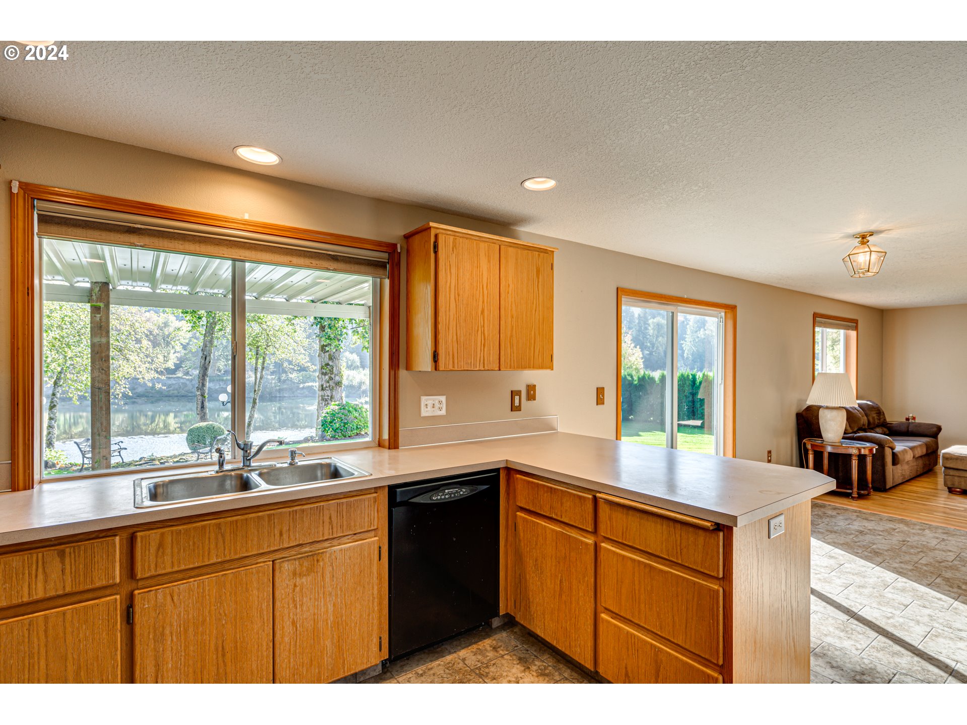 109 Brothers Road Woodland, WA 98674 - Photo 8 of 41 Gallery Image 8